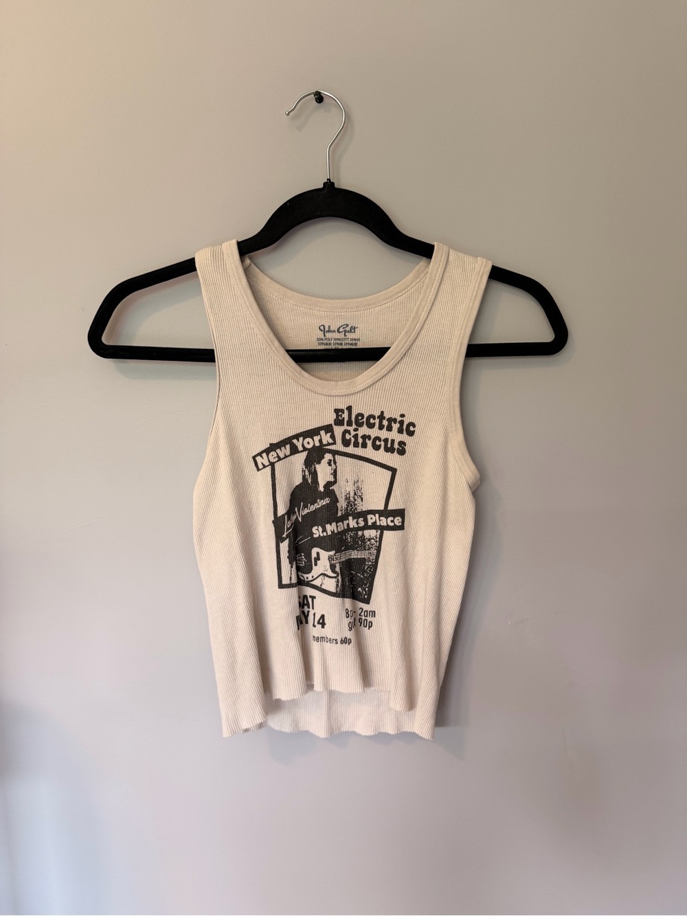 Brandy Melville Graphic Tank - Picture 2 of 5